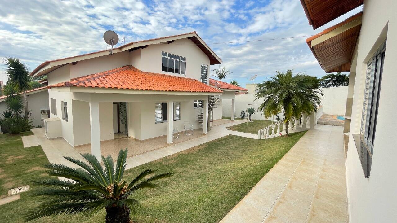 #CA0371 - Casa em condomínio para Venda em Itatiba - SP