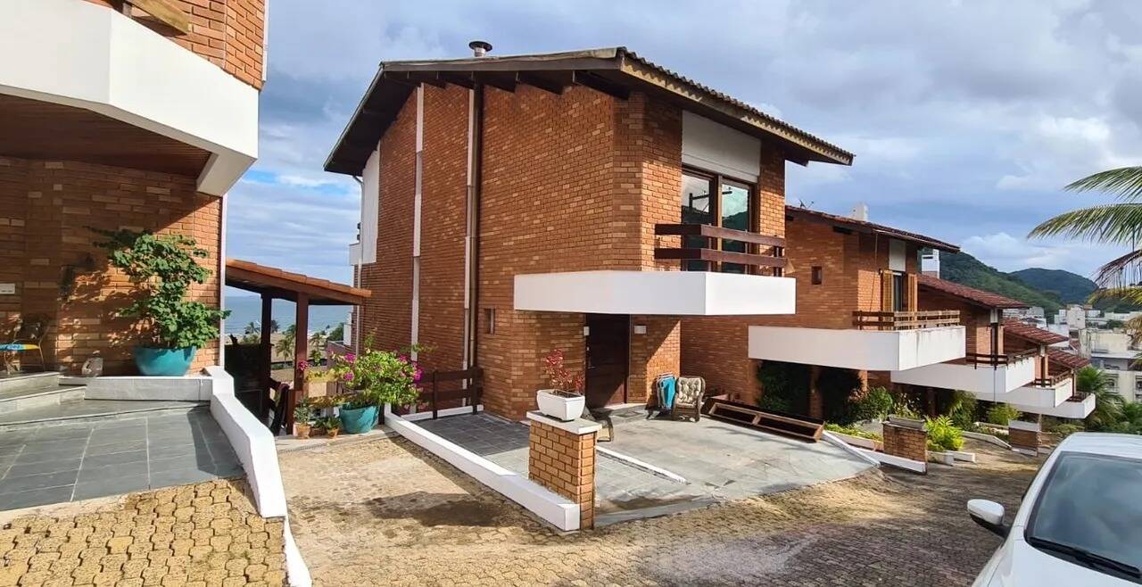 #CA0836 - Casa em condomínio para Venda em Guarujá - SP