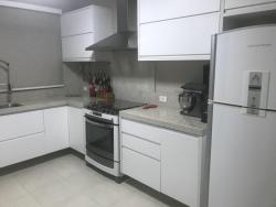 Apartamento para Venda em Itatiba - 1