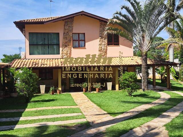 #CA0847 - Casa para Venda em Valinhos - SP - 1