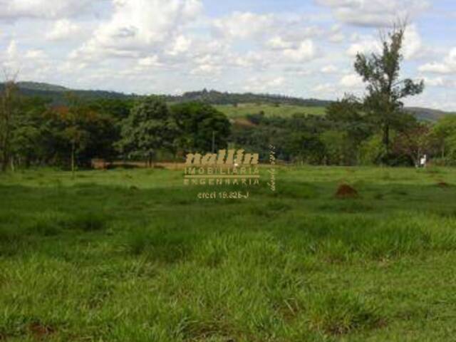 #TI0021 - Terreno para Venda em Itatiba - SP - 2
